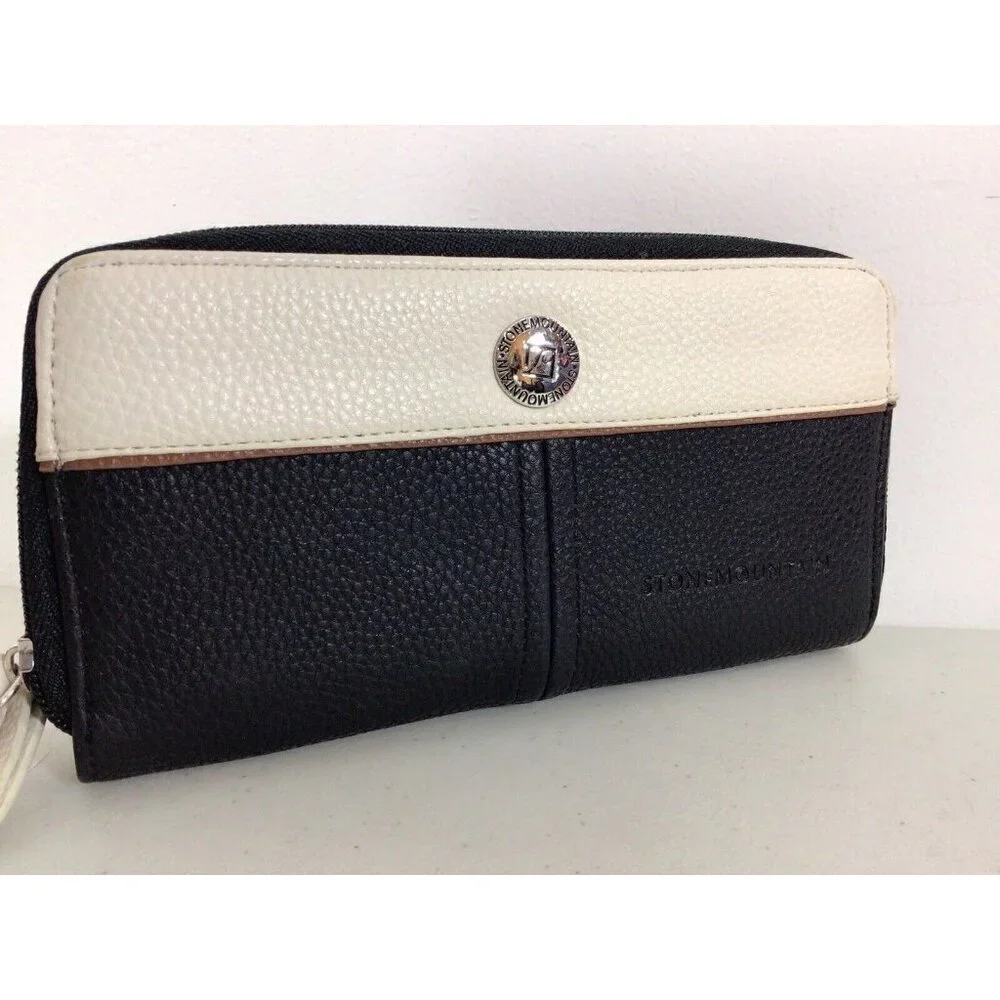 Stone Mountain Colorblock Wallet Envelope
